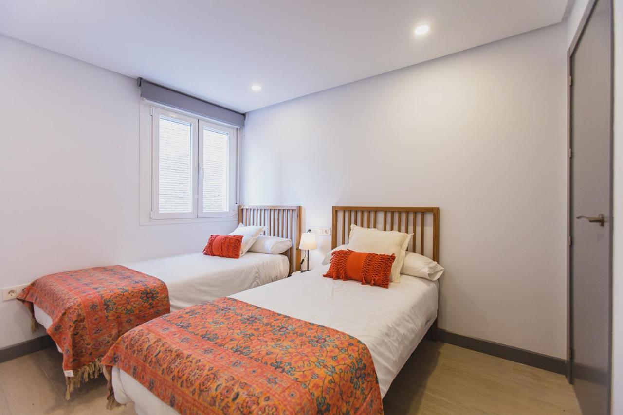 세비야 Casa Plaza Salvador 아파트 외부 사진